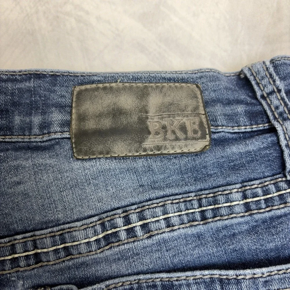 BKE Jake 34R Denim Jean Shorts‎ Blue Distressed Cutoff Frayed Hem